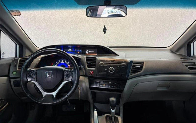 imagem-https://www.socarrao.com.br/sc-vehicle-images-prod/3815628/1789486296551-8472930_3_B_8cc5069af1.jpeg