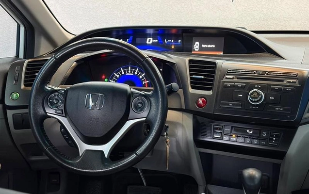 imagem-https://www.socarrao.com.br/sc-vehicle-images-prod/3815628/1789486296552-8472930_4_B_bd950de014.jpeg