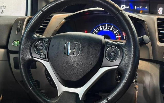 imagem-https://www.socarrao.com.br/sc-vehicle-images-prod/3815628/1789486296553-8472930_6_B_f6cacca15b.jpeg