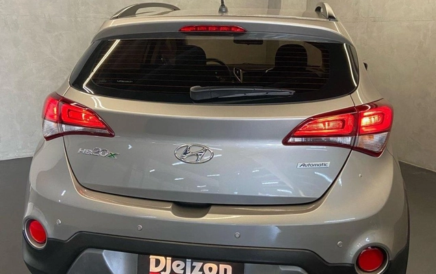 imagem-https://www.socarrao.com.br/sc-vehicle-images-prod/3815637/1789734274634-64880e4c7d2e4bdc840c989c909d94ca_1789408689591.jpg