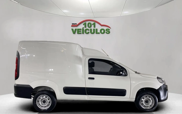 imagem-https://www.socarrao.com.br/sc-vehicle-images-prod/3815659/1789408784337-003_92c2e644e0f7b525d0cd9f44442659a7.jpg
