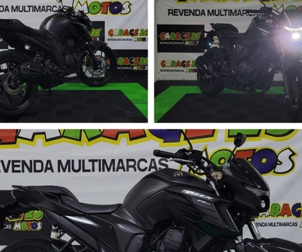 YAMAHA FZ25 250 FAZER CONNECTED 2025 Preto — foto 1 de 3