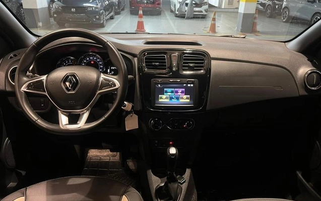 imagem-https://www.socarrao.com.br/sc-vehicle-images-prod/3815805/1789409080607-8474870_6_B_77f1d85234.jpeg