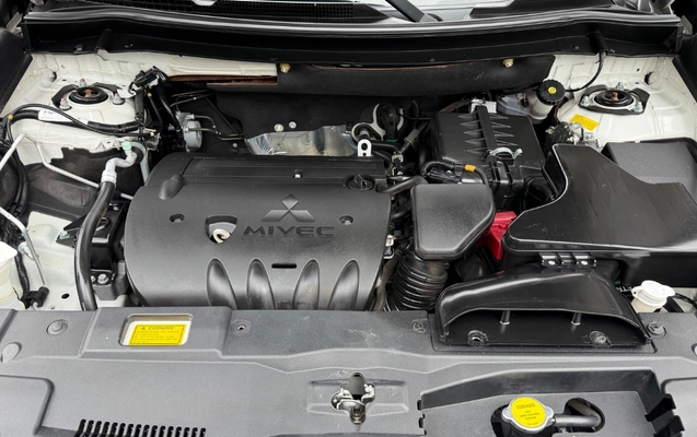 imagem-https://www.socarrao.com.br/sc-vehicle-images-prod/3815947/1789409466014-gb-89800a9.jpeg