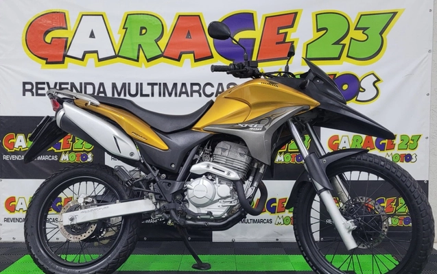imagem-https://www.socarrao.com.br/sc-vehicle-images-prod/3815951/1789409502645-SU1HLTIwMjYwOTE0LVdBMDA1NC5qcGc.jpg
