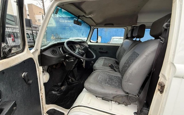 imagem-https://www.socarrao.com.br/sc-vehicle-images-prod/3816000/1789417227246-8475083_11_B_a8d6ff3a9c.jpeg