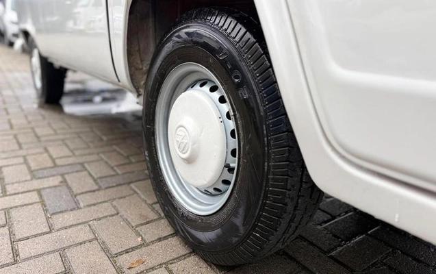 imagem-https://www.socarrao.com.br/sc-vehicle-images-prod/3816000/1789417227252-8475083_3_B_300c1dacc4.jpeg