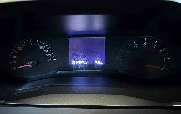 imagem-https://www.socarrao.com.br/sc-vehicle-images-prod/3816016/1789409718528-7_103131.jpg