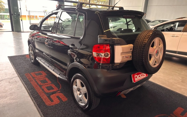 imagem-https://www.socarrao.com.br/sc-vehicle-images-prod/3816124/1789409876412-1f8f3f70-5d03-465b-877c-2aa5e57b125a.jpg