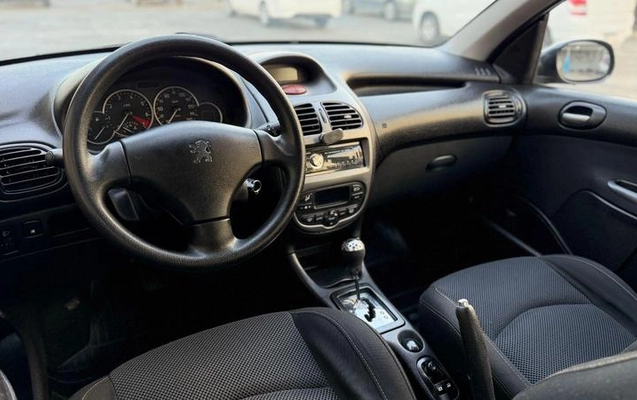imagem-https://www.socarrao.com.br/sc-vehicle-images-prod/3816171/1789409945889-8276904_9_B_8bf7275863.jpeg
