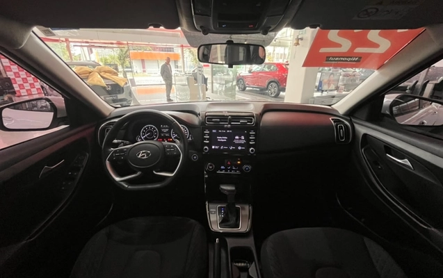 imagem-https://www.socarrao.com.br/sc-vehicle-images-prod/3816176/1789410352895-MmAe9SH8EcAC9p92BD1oIWx9whAX2Wj5.jpg