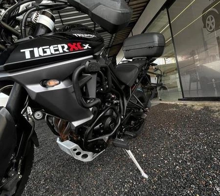 imagem-https://www.socarrao.com.br/sc-vehicle-images-prod/3816240/1789484587007-8475123_6_B_9a0903c967.jpeg