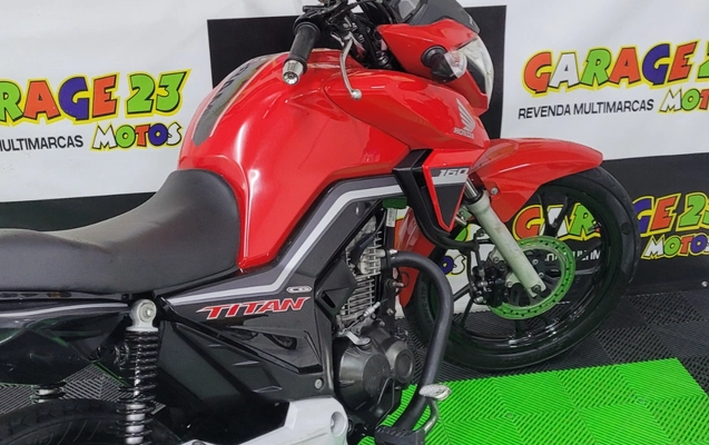 imagem-https://www.socarrao.com.br/sc-vehicle-images-prod/3816254/1789410220410-SU1HLTIwMjYwOTExLVdBMDA3Mi5qcGc.jpg
