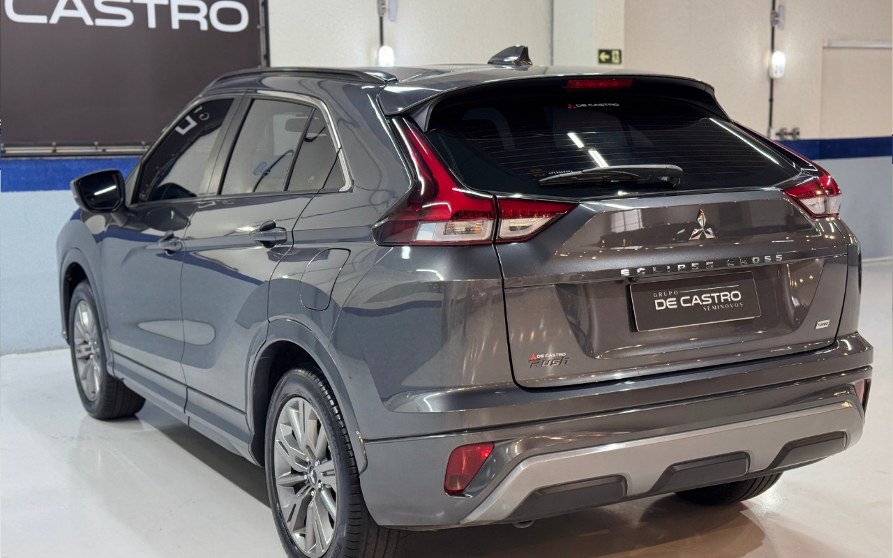 imagem-https://www.socarrao.com.br/sc-vehicle-images-prod/3816255/1789410228844-TUlUU1VCSVNIIEVjbGlwc2UgQ3Jvc3MgUlVTSCAtIDIwMjYgLSBDSU5aQSAtIFVBWjZINTMgKDQpLnBuZw.png