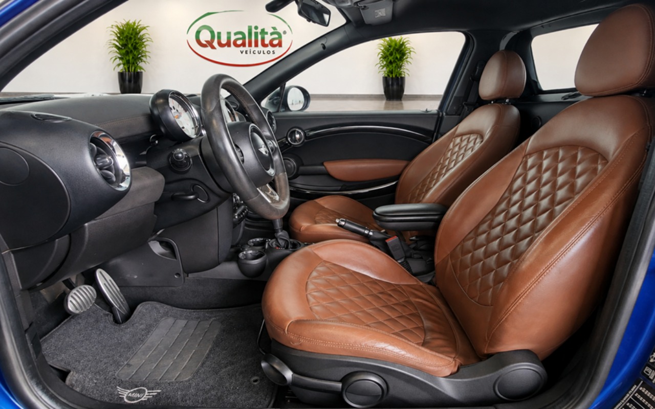 imagem-https://www.socarrao.com.br/sc-vehicle-images-prod/3816332/1789490113565-MTIucG5n.png