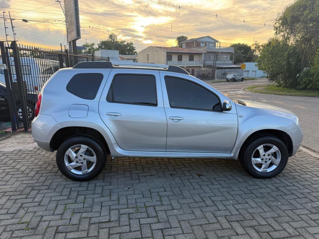 imagem-https://www.socarrao.com.br/sc-vehicle-images-prod/38164/1769988674551-6859086OR_1765854209_71_940.jpg
