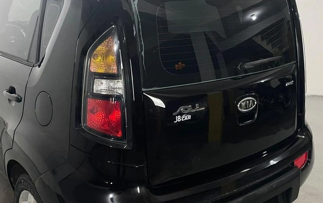 imagem-https://www.socarrao.com.br/sc-vehicle-images-prod/3816500/1789410957779-8475158_1_B_c6670ce223.jpeg