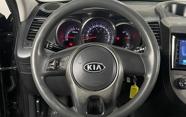 imagem-https://www.socarrao.com.br/sc-vehicle-images-prod/3816500/1789410957786-8475158_11_B_d44fea7bf3.jpeg