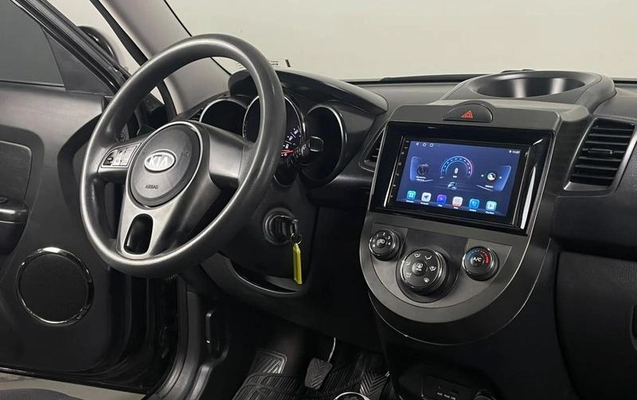 imagem-https://www.socarrao.com.br/sc-vehicle-images-prod/3816500/1789410957788-8475158_12_B_8996a61ab5.jpeg