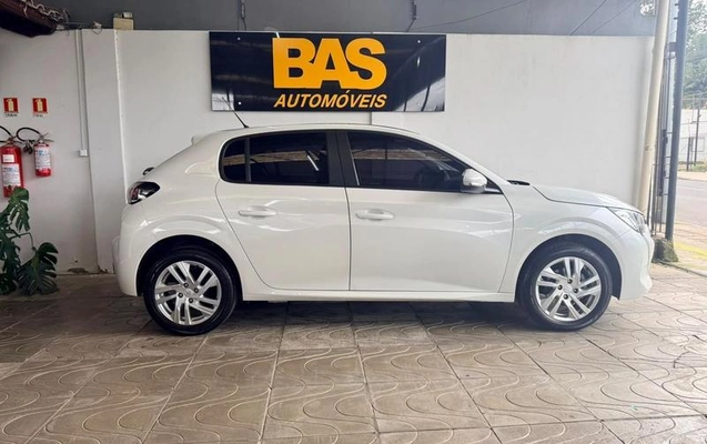 imagem-https://www.socarrao.com.br/sc-vehicle-images-prod/3816509/1789410966533-8473863_0_B_52c48e2eae.jpeg