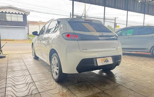 imagem-https://www.socarrao.com.br/sc-vehicle-images-prod/3816509/1789410966554-8473863_13_B_5ba78c852d.jpeg