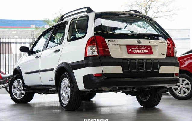 imagem-https://www.socarrao.com.br/sc-vehicle-images-prod/3816540/1789667161366-8434742_9_B_9a64d9a5f8.jpeg