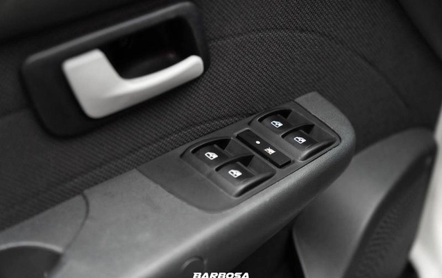 imagem-https://www.socarrao.com.br/sc-vehicle-images-prod/3816540/1789667161370-8434742_4_B_4704e6ac58.jpeg