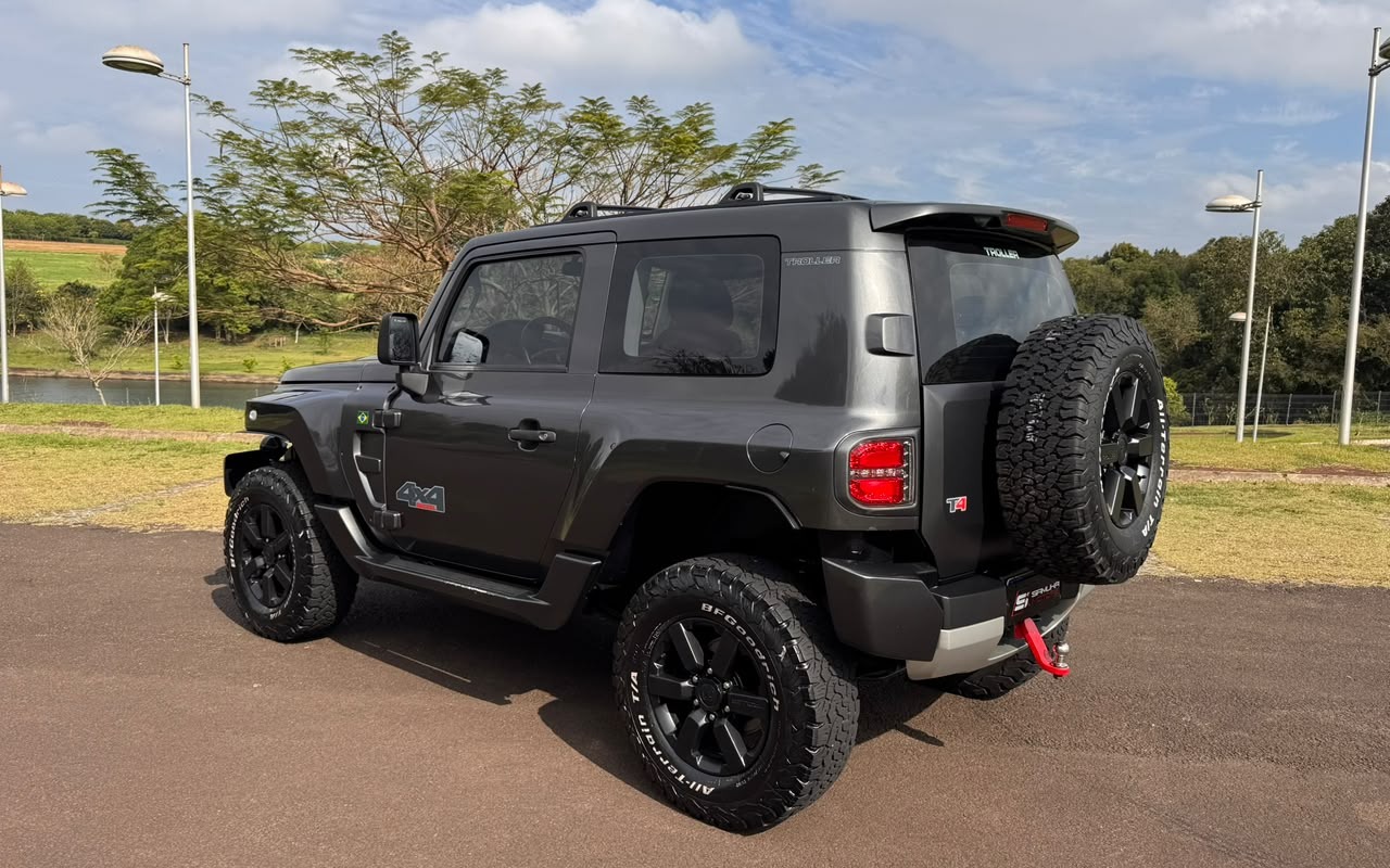 imagem-https://www.socarrao.com.br/sc-vehicle-images-prod/3816590/1789411131954-V2hhdHNBcHAgSW1hZ2UgMjAyNi0wOS0xMCBhdCAxNi4xMy4zMiAoMikuanBlZw.jpeg