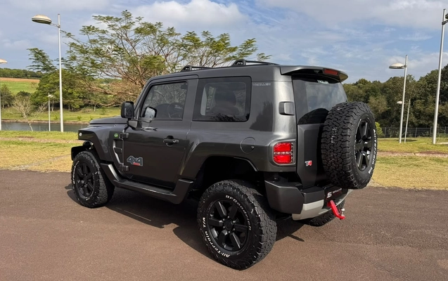 imagem-https://www.socarrao.com.br/sc-vehicle-images-prod/3816590/1789411131954-V2hhdHNBcHAgSW1hZ2UgMjAyNi0wOS0xMCBhdCAxNi4xMy4zMiAoMikuanBlZw.jpeg