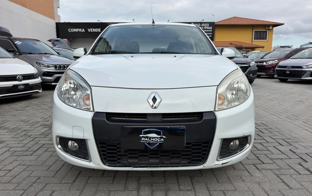imagem-https://www.socarrao.com.br/sc-vehicle-images-prod/3816604/1789411170551-255abb35e77949dba1c8beadb4a2aae2_1787684385987.jpg