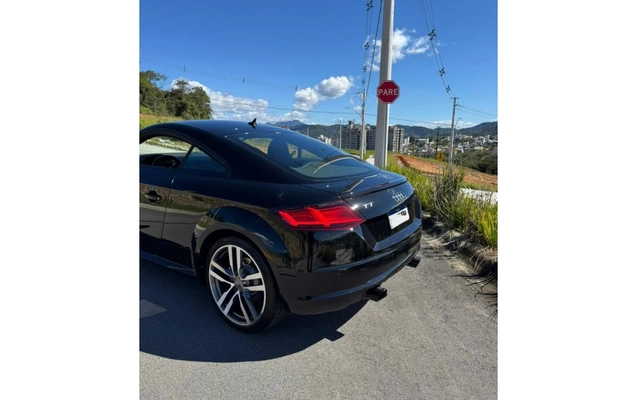 imagem-https://www.socarrao.com.br/sc-vehicle-images-prod/3816613/1789411175201-6_101113.jpg