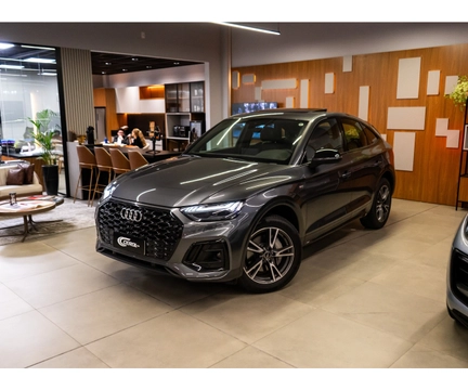 Audi Q5 2024 Cinza — foto 1 de 3
