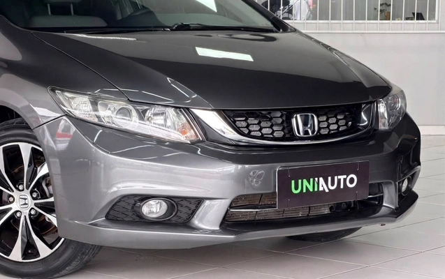 imagem-https://www.socarrao.com.br/sc-vehicle-images-prod/3816656/1789411277547-003_593564eff68085f6e444fb97c5f01913.jpg
