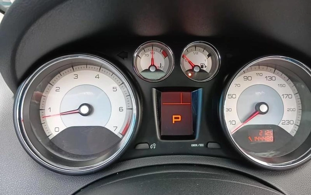 imagem-https://www.socarrao.com.br/sc-vehicle-images-prod/3816703/1789486548197-8475338_2_B_51a30ffbad.jpeg