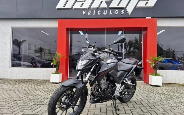 imagem-https://www.socarrao.com.br/sc-vehicle-images-prod/3816725/1789493731241-8434984_1_B_fdab4292af.jpeg