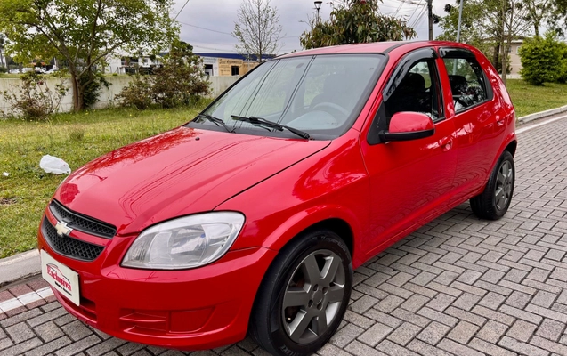 imagem-https://www.socarrao.com.br/sc-vehicle-images-prod/3816740/1789411572699-123acd90-8f0d-40dd-aff0-80dcf67ae3f9.jpg