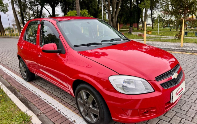 imagem-https://www.socarrao.com.br/sc-vehicle-images-prod/3816740/1789411572701-3081013f-b10f-4683-9151-c82fdfb81333.jpg
