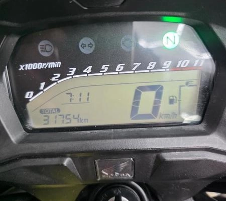 imagem-https://www.socarrao.com.br/sc-vehicle-images-prod/3816752/1789411675597-8474767_7_B_787134493b.jpeg
