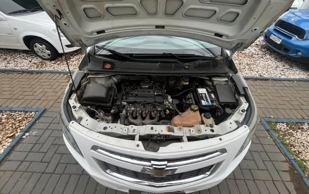 imagem-https://www.socarrao.com.br/sc-vehicle-images-prod/3816904/1789411947895-vehicle_image_1789411605_ab2a73ddd2f8b9b270d0b35c08d11a9d.jpeg