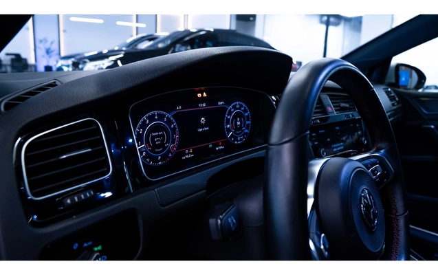 imagem-https://www.socarrao.com.br/sc-vehicle-images-prod/3816963/1789412016893-3_083837.jpg