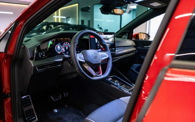 imagem-https://www.socarrao.com.br/sc-vehicle-images-prod/3816973/1789412023168-18_095433.jpg