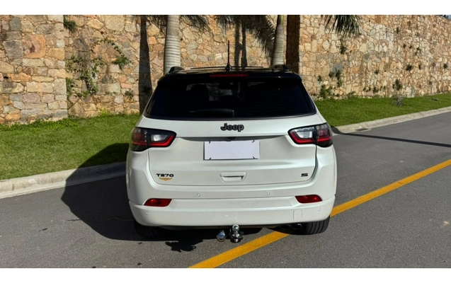 imagem-https://www.socarrao.com.br/sc-vehicle-images-prod/3817006/1789412049543-13_094007.jpg