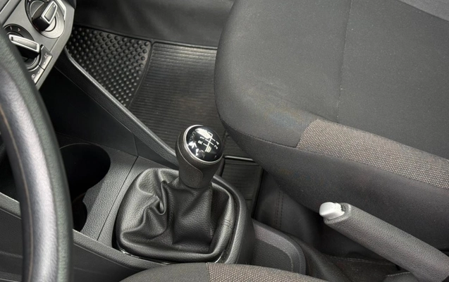imagem-https://www.socarrao.com.br/sc-vehicle-images-prod/3817012/1789412054331-4_101851.jpg