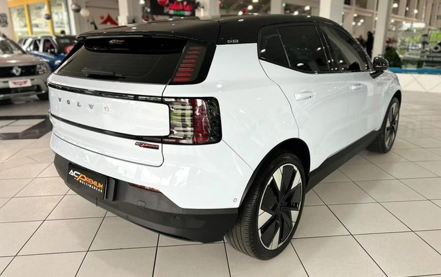 imagem-https://www.socarrao.com.br/sc-vehicle-images-prod/3817086/1789657796794-8471337_4_B_551c5ce47a.jpeg