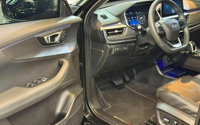 imagem-https://www.socarrao.com.br/sc-vehicle-images-prod/3817099/1789412302603-8475406_13_B_ec0ec92a66.jpeg
