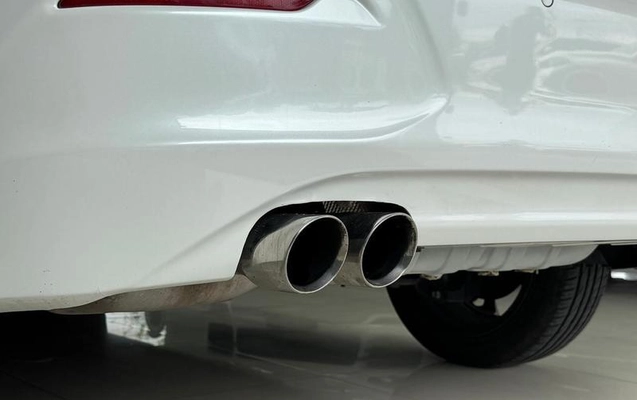imagem-https://www.socarrao.com.br/sc-vehicle-images-prod/3817105/1789502846101-8475474_3_B_787c634c24.jpeg