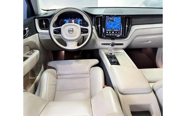 imagem-https://www.socarrao.com.br/sc-vehicle-images-prod/3817154/1789412552946-1_062656.jpg