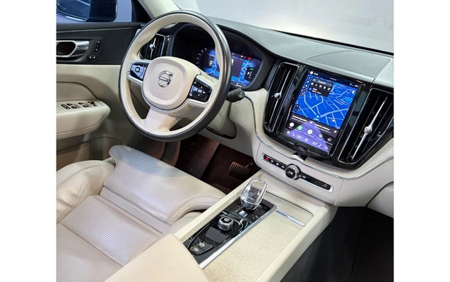 imagem-https://www.socarrao.com.br/sc-vehicle-images-prod/3817154/1789412552955-1_062701.jpg