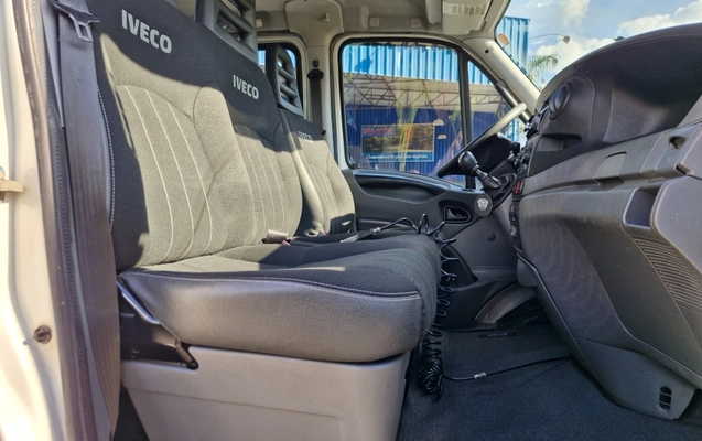 imagem-https://www.socarrao.com.br/sc-vehicle-images-prod/3817168/1789479877365-1ykI4eH3vmP5aOxiRoqS073iKEiyyXXjr99q.jpg
