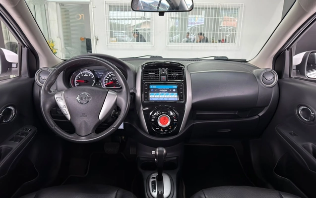imagem-https://www.socarrao.com.br/sc-vehicle-images-prod/3817170/1789412670809-003_309f325eda2769883901b6246c3b3256.jpeg